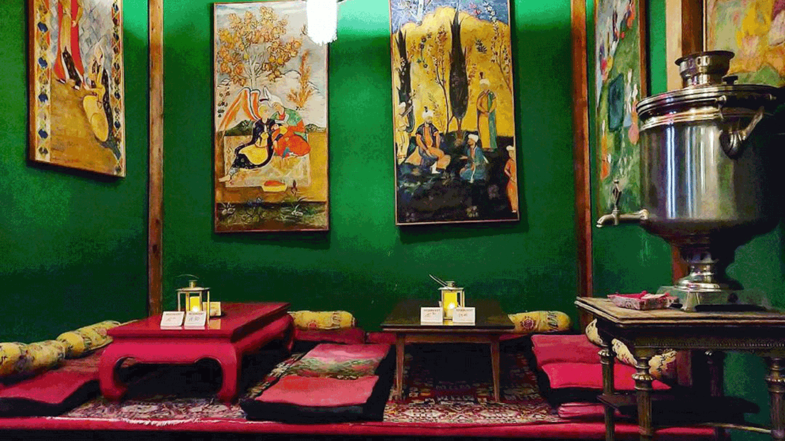 Berlin & Brandenburgs beste BRF Tadshikische Teestube