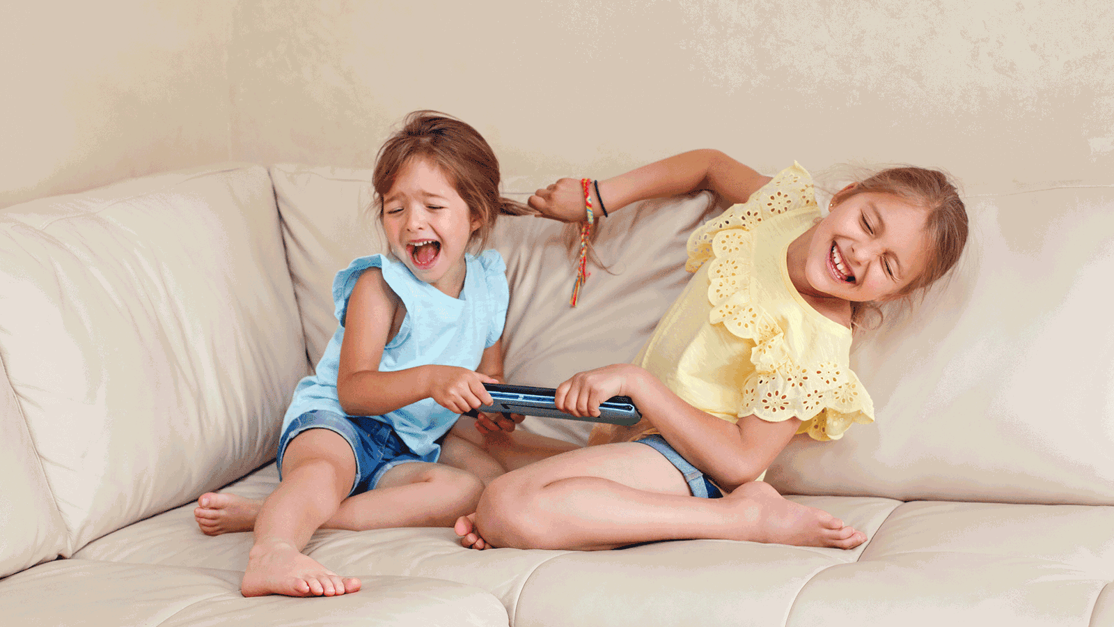 200901_WD_Haarenziehen