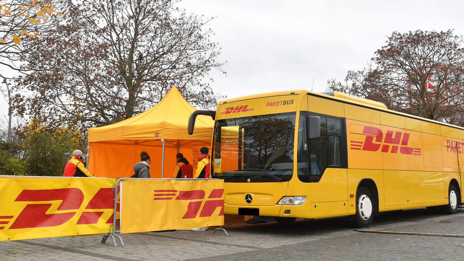 DHL Postbusse