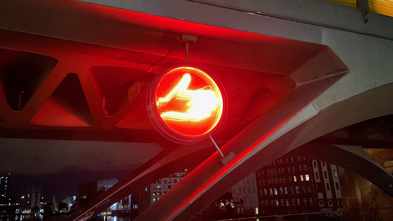 IDKOKDW Das Ding an der Oberbaumbruecke