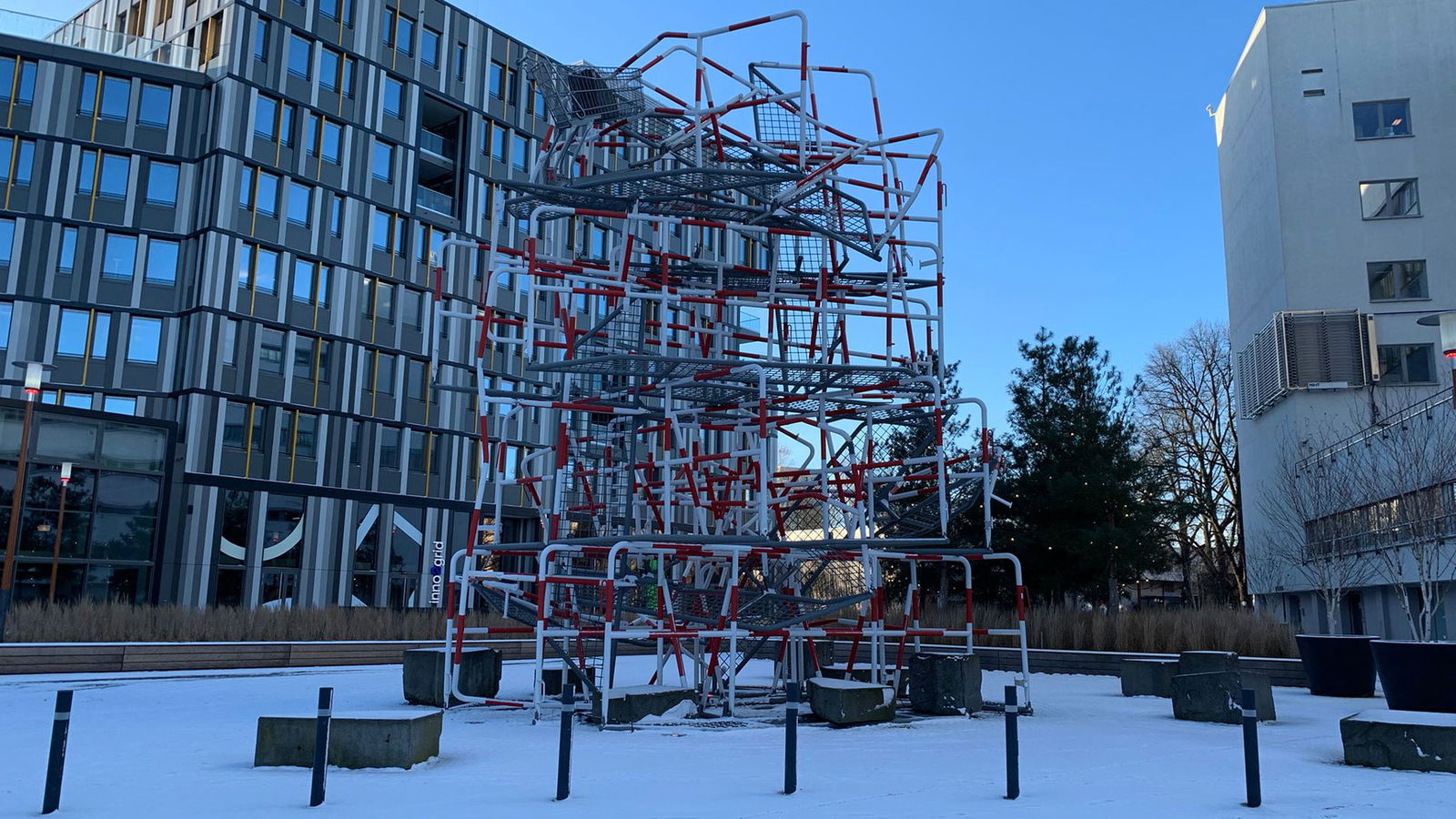 IDKOKDW Die Gitter am EUREF-Campus