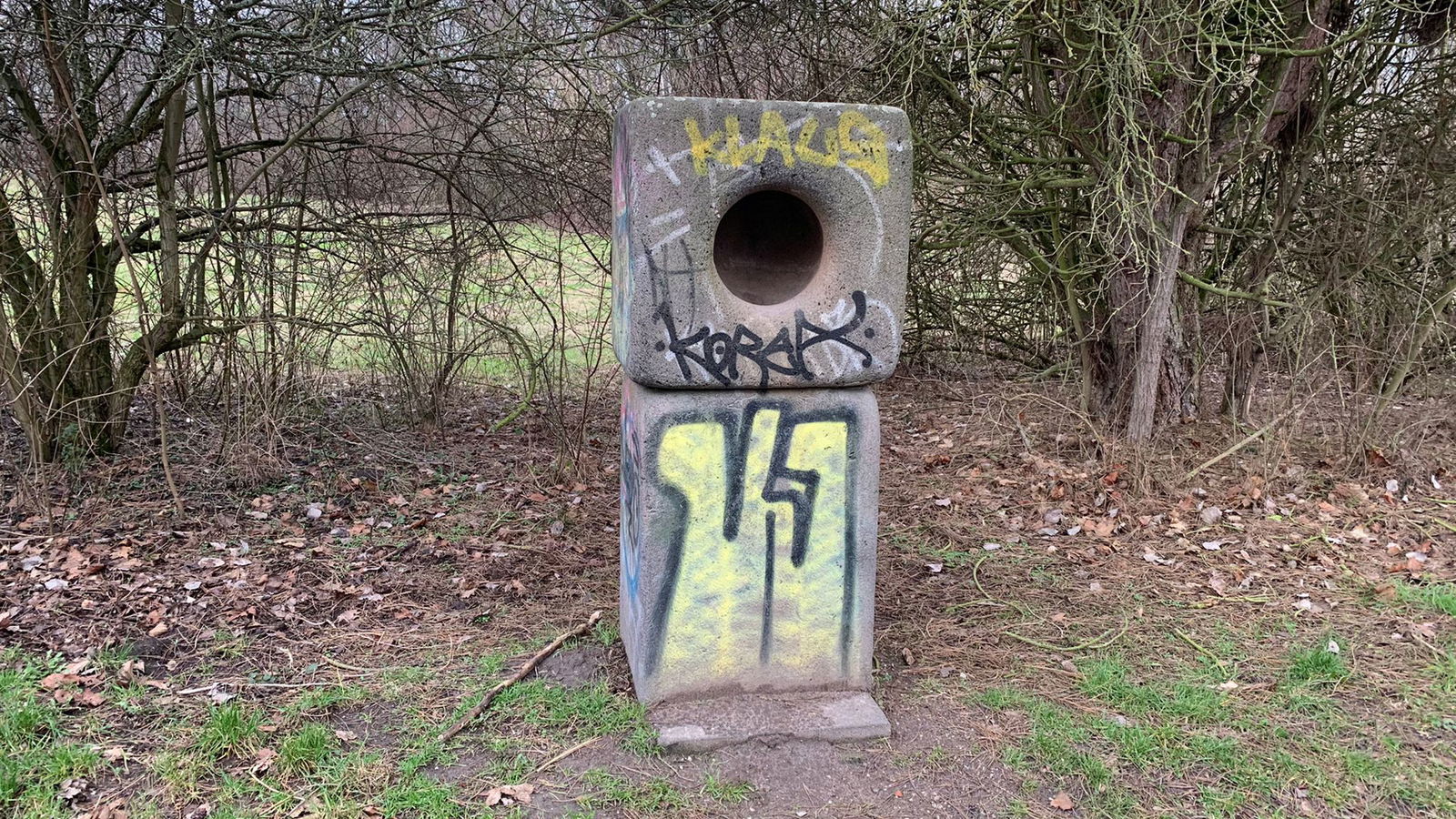 IDKOKDW-Stein-am-Malochower-See