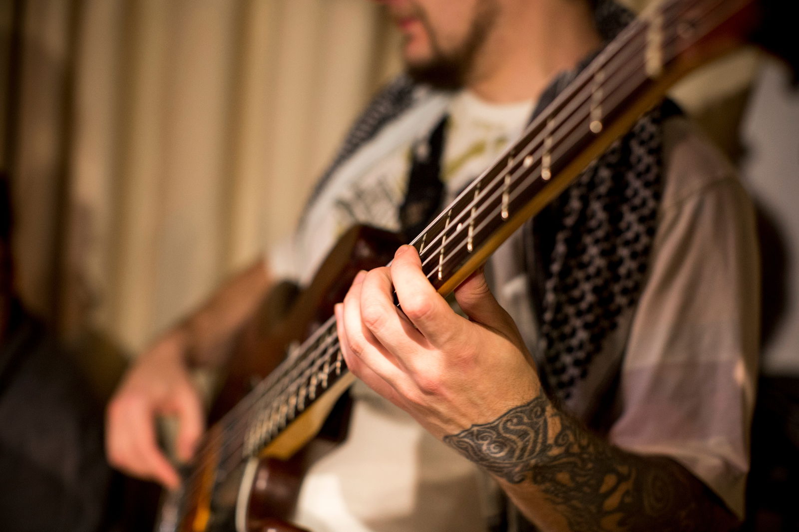 berliner-rundfunk-stream-100-prozent-deutsch-gitarre