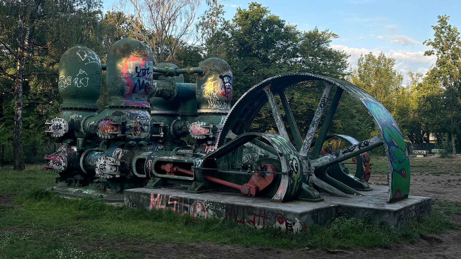 IDKOKDW Grünes Ungetüm