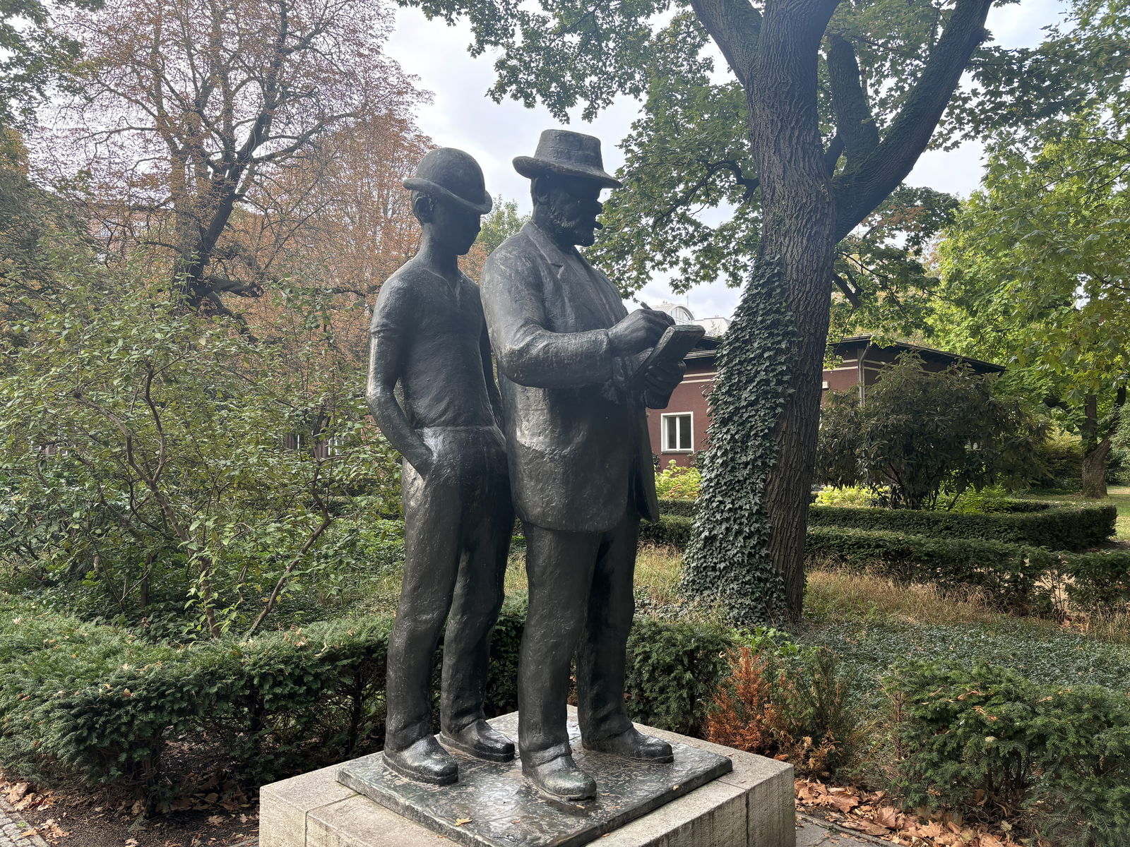 IDKOKDW Barträger im Köllnischen Park