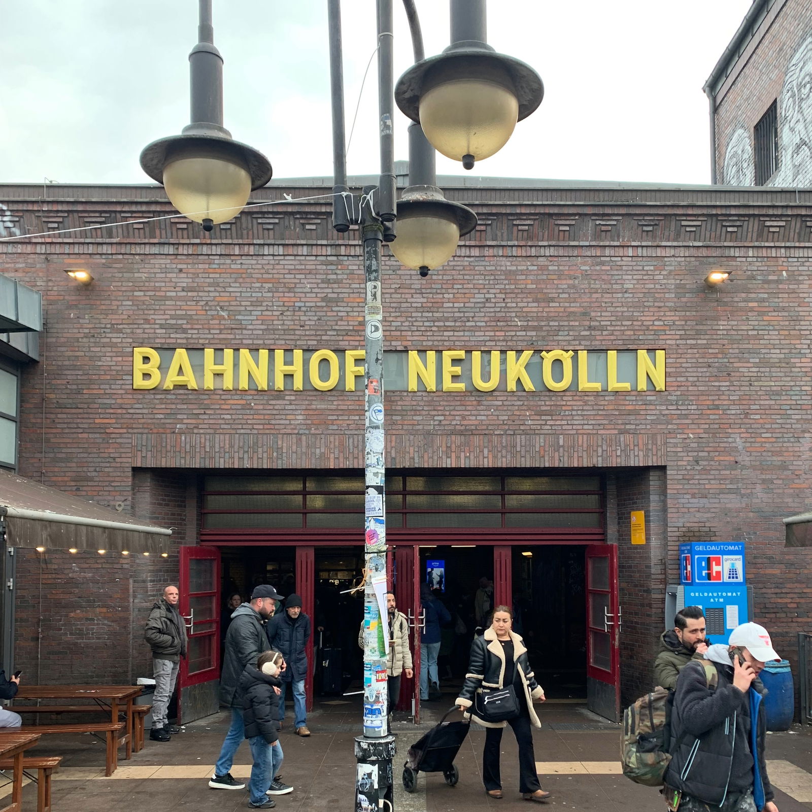 S- und U-Bahnhof  Neukölln (Ringbahn Roulette)