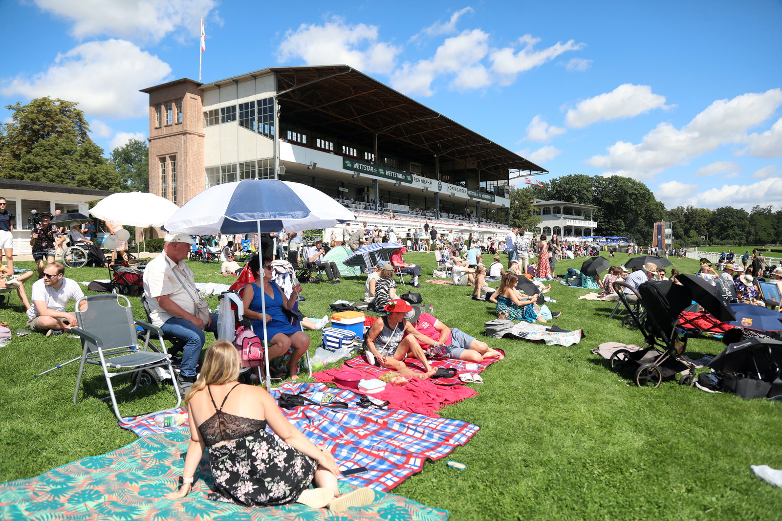 Hoppegarten Westminster Renntag